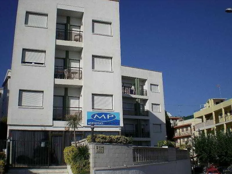 Apartamentos Ar Melrose Place Lloret de Mar Apartment
