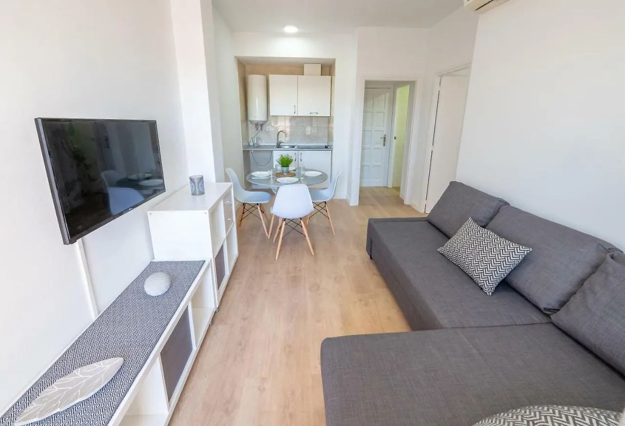 Apartamentos Ar Melrose Place Lloret de Mar